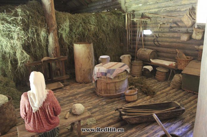 Витославлицы - убранство избы, музей народного деревянного зодчества, Великий Новгород, Россия